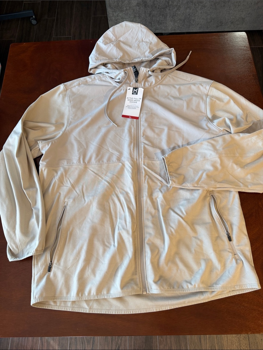 NWT men’s Light Greige Active Full zip mixed Media lightweight hooded jacket